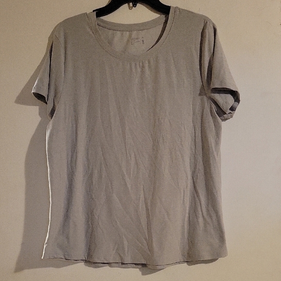 Jockey Light Gray Women's Short Sleeve Tee - Picture 1 of 3